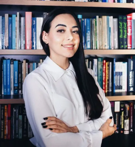Maria Eduarda Bochi Ribeiro, Advogada do Reneu Simões & Corrêa
